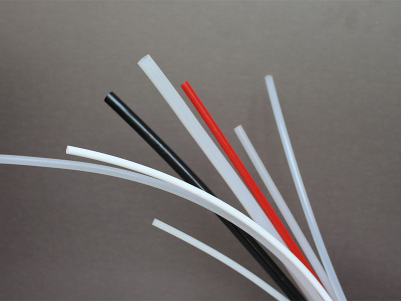 ������ԭ���ϵā�v�f��